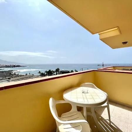 Apartamento Junto Al Mar Con Piscina Climatizada En Playa Jardin * Puerto de la Cruz (Tenerife)